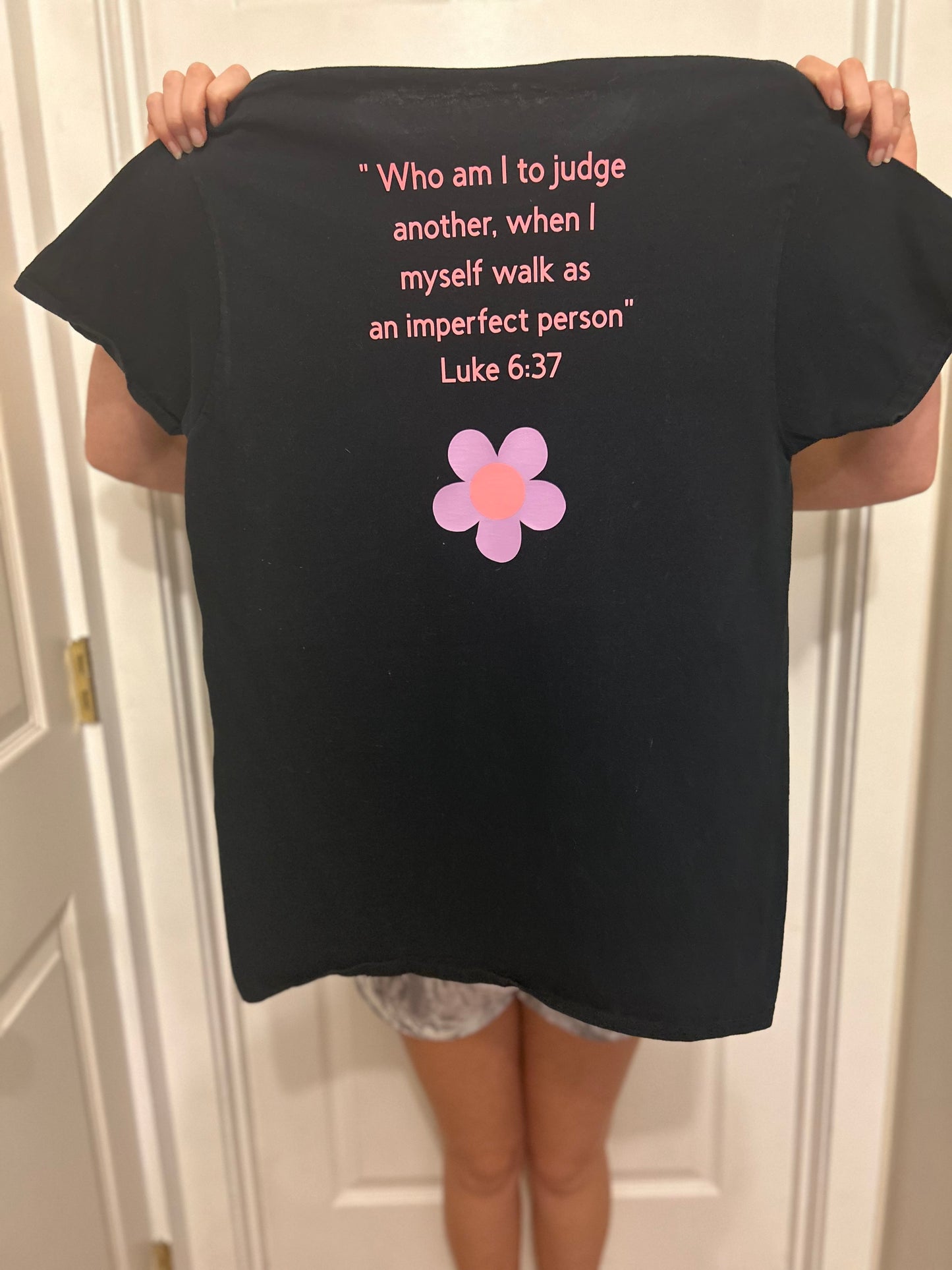 Luke 6:37 T-shirt